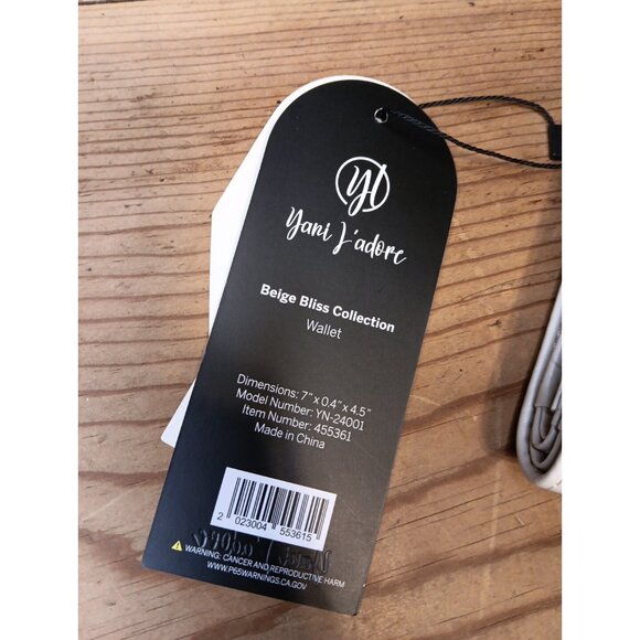 NEW! Wallet Beige Ivory Yani J'adore Bliss collect 7x4.5 Credit Card Coin Zipper - Picture 7 of 7